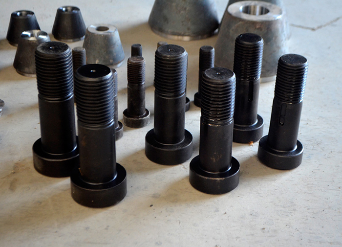 High-strength bolts